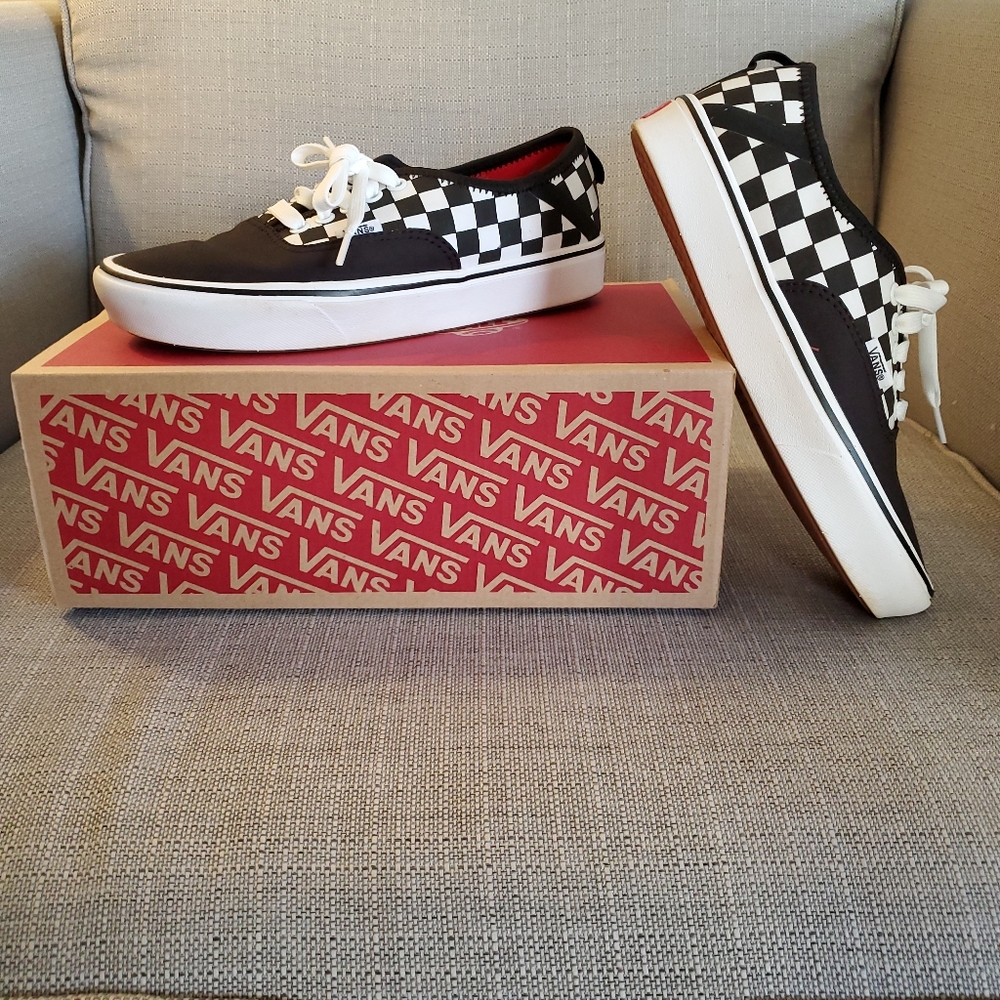 Vans ComfyCush (Unisex)